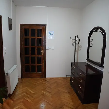 Kula Apartment